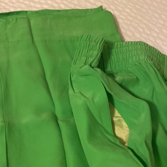 Liz Claiborne 100% silk slacks size M - Picture 2 of 4